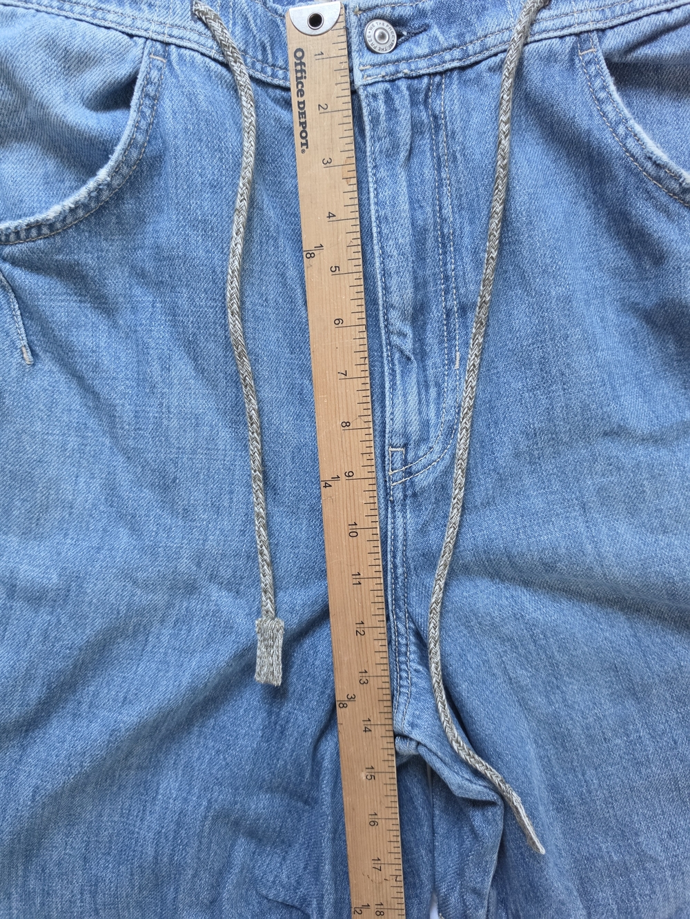 NWOT We The Free Logan Cinched Cargo Jeans with Drawstring Waist - Picture 9 of 14